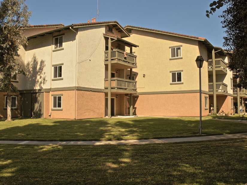 Casa Colina Del Sol Low Income Apartments