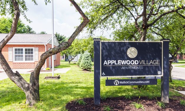 Applewood Village