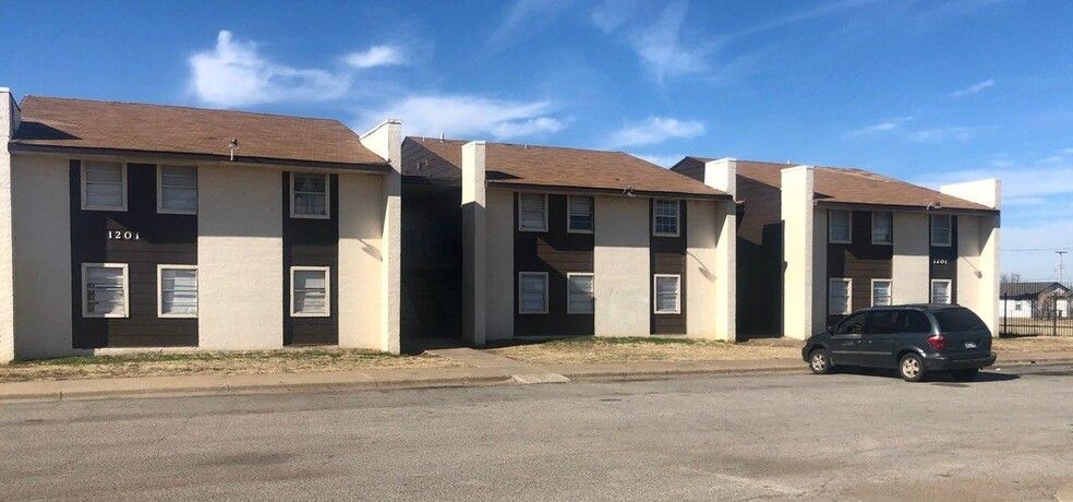 Ridgecrest Apartments