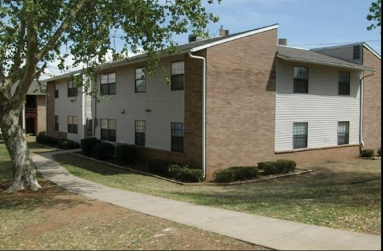 Country Park Apartments