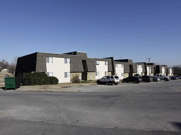 Cherry Hill Apartments