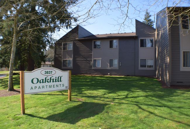 Oak Hill Apartments