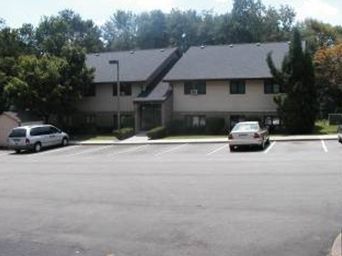 Cedarwood Apartments