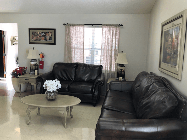 Gresham Hills, Low Apartments